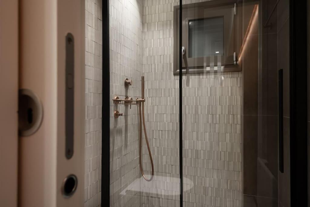 Heart Of Monastiraki Apartment เอเธนส์ ภายนอก รูปภาพ