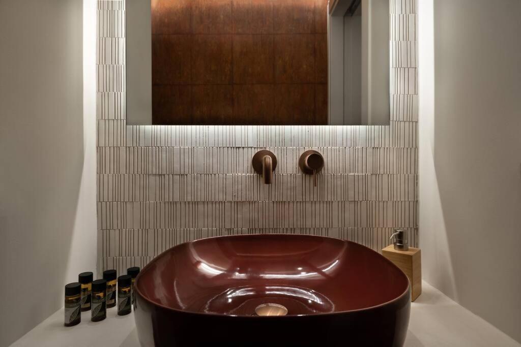 Heart Of Monastiraki Apartment เอเธนส์ ภายนอก รูปภาพ